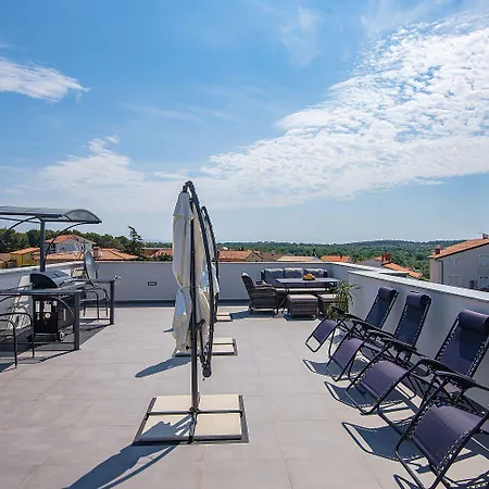 Grosse Dachterrasse Mit Meerblick * Medulin