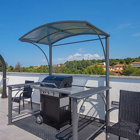 Grosse Dachterrasse Mit Meerblick Lägenhet Medulin