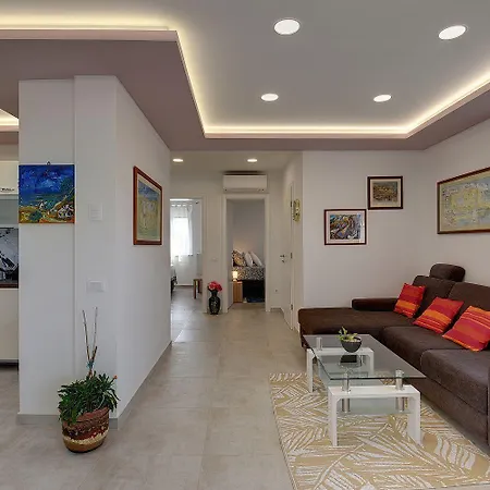 Lägenhet Grosse Dachterrasse Mit Meerblick