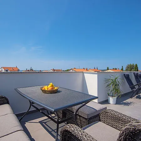 Daire Grosse Dachterrasse Mit Meerblick *
