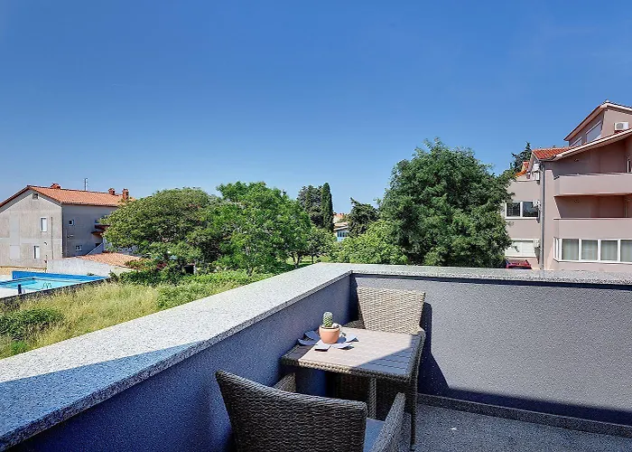 Grosse Dachterrasse Mit Meerblick