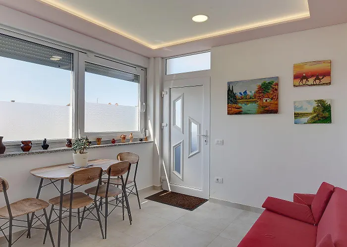 Grosse Dachterrasse Mit Meerblick * מדולין