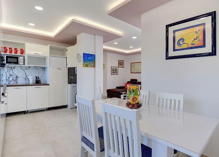 Grosse Dachterrasse Mit Meerblick